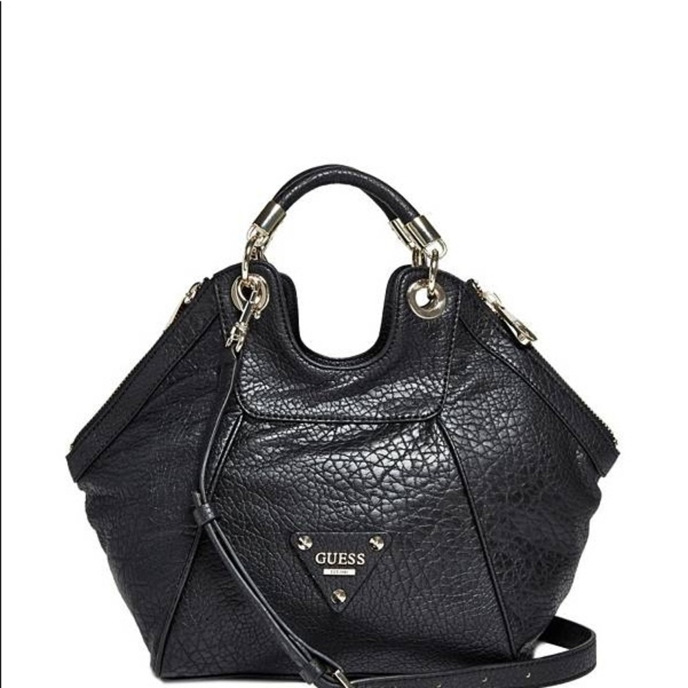 BNWOT Black Guess bag